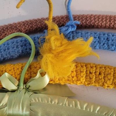 PADDED HANGERS