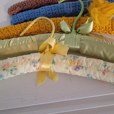 PADDED HANGERS