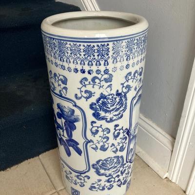 Vintage Blue/White Chinese Ceramic Umbrella Stand 18”h x 8” across