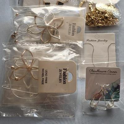 JEWELRY, NEW IN PACKAGE