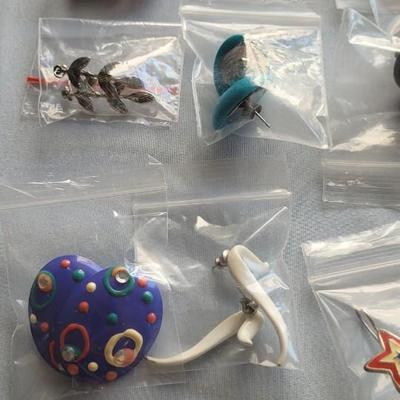 EARINGS, EARINGS, EARINGS!