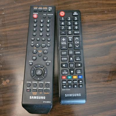 Samsung 50" Smart T.V. (LR-EL)