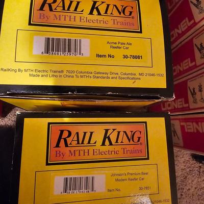 Beer Advertising Billboard Boxcars & Reefers (T1-JS)
