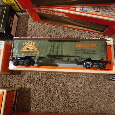 Beer Advertising Billboard Boxcars & Reefers (T1-JS)
