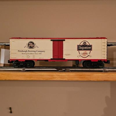 Beer Advertising Billboard Boxcars & Reefers (T1-JS)