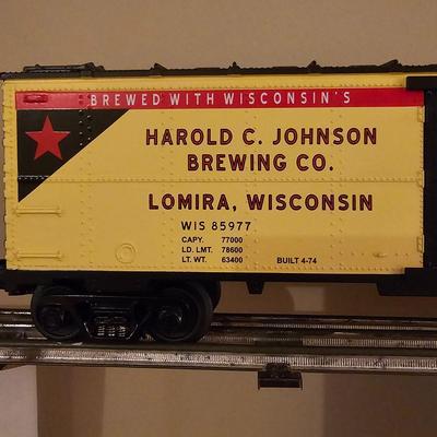 Beer Advertising Billboard Boxcars & Reefers (T1-JS)