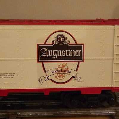 Beer Advertising Billboard Boxcars & Reefers (T1-JS)