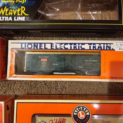 Beer Advertising Billboard Boxcars & Reefers (T1-JS)