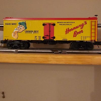 Beer Advertising Billboard Boxcars & Reefers (T1-JS)