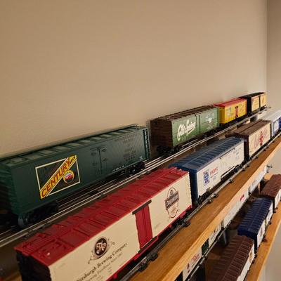 Beer Advertising Billboard Boxcars & Reefers (T1-JS)