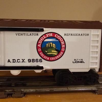Beer Advertising Billboard Boxcars & Reefers (T1-JS)