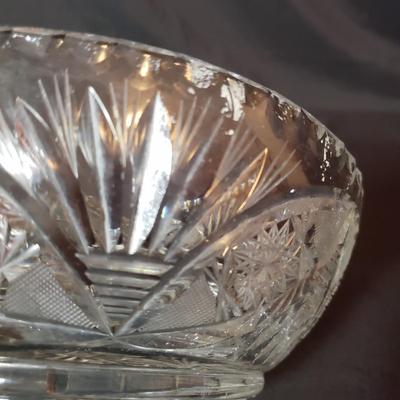 Cut and Etched Glassware (B2-KD)