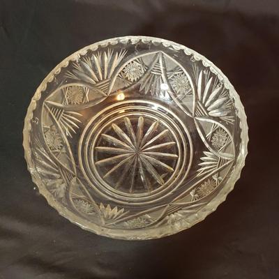Cut and Etched Glassware (B2-KD)