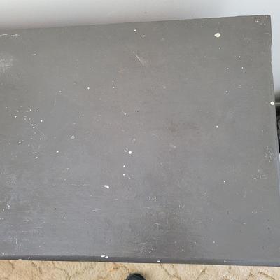 Shabby Chic Chippy Paint Dresser (FE-EL)