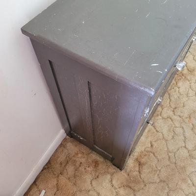 Shabby Chic Chippy Paint Dresser (FE-EL)
