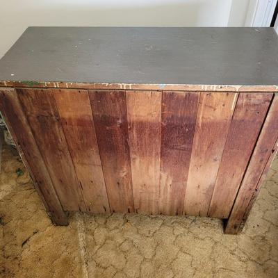 Shabby Chic Chippy Paint Dresser (FE-EL)