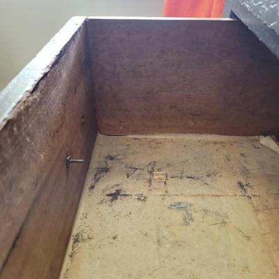 Shabby Chic Chippy Paint Dresser (FE-EL)