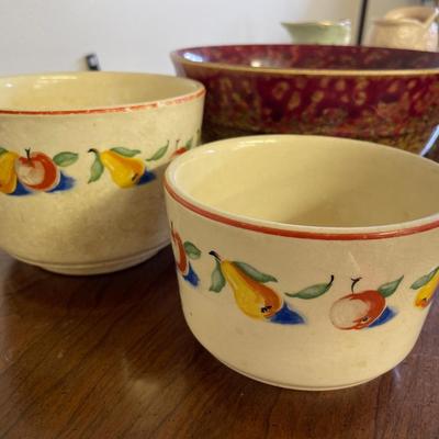 Pottery, decor & big resin bowl