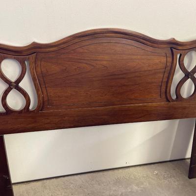 Dixie headboard & frame