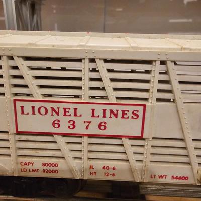 Vintage Lionel Cars & Boxes (T1-JS)
