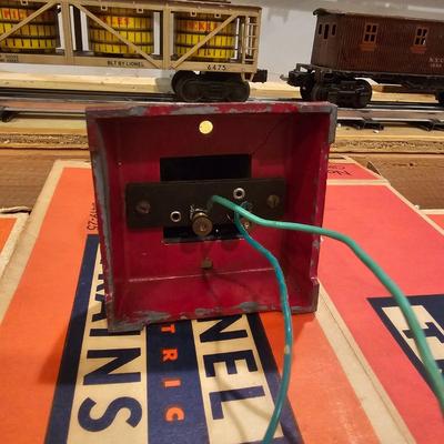Vintage Lionel Cars & Boxes (T1-JS)