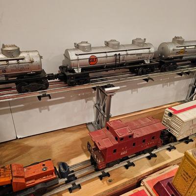 Vintage Lionel Cars & Boxes (T1-JS)