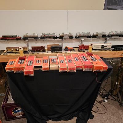 Vintage Lionel Cars & Boxes (T1-JS)