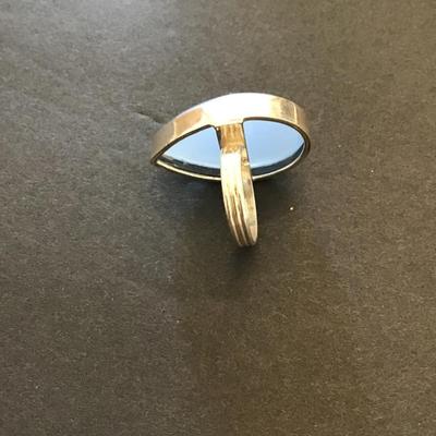 Beautiful silver 925 chunky stone cocktail ring