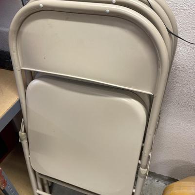 4 Folding chairs