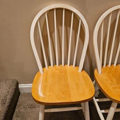 White Wood Table w/ Tile Top & Four Chairs (T1-JS)