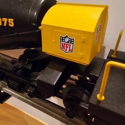 Steelers Bottle Car & Guadalcanal Box Car (T1-JS)
