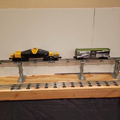 Steelers Bottle Car & Guadalcanal Box Car (T1-JS)