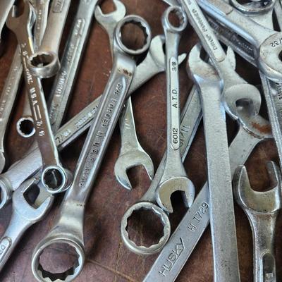 Large Lot of Wrenches Craftsman , Huskey, Craftsman Ignition set , and others
