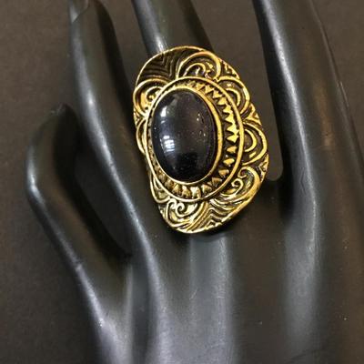 Very nice Gold tone statement ring
