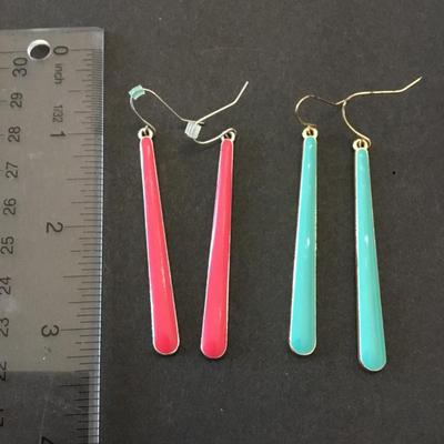 Cute fashion earrings