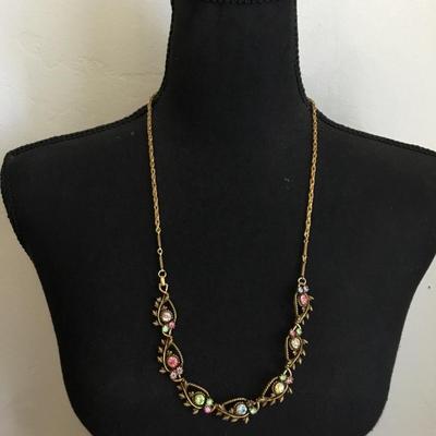 Beautiful vintage Victorian necklace very beautiful very nice