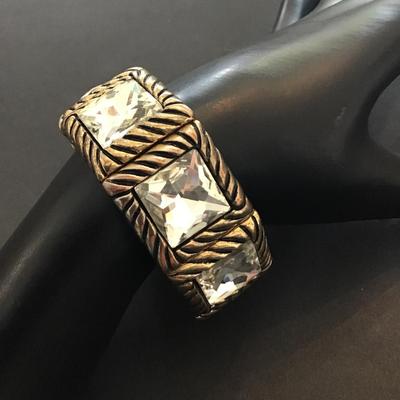 Rhinestone fashion stretch bracelet