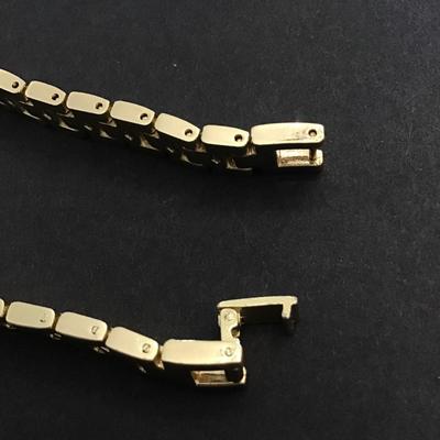 Gold tone bracelet