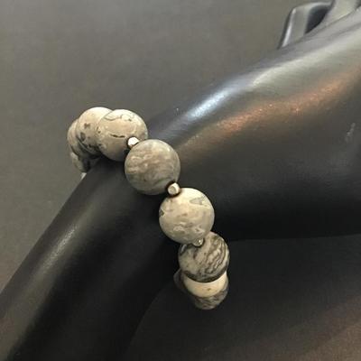 Very nice stone bead stretch bracelet