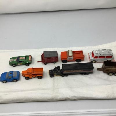Sale Photo Thumbnail #108: Detonator, Ertle, Tonka, Tootie, Hot Wheels, Matchbox