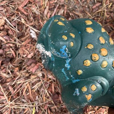 Set of 4 Outdoor Frog Garden Ornaments