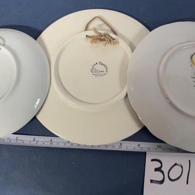 Vintage Decorative Plates
