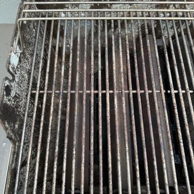 Stainless Weber BBQ Pit Natural Gas (see details)