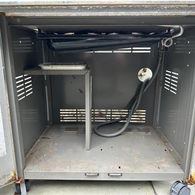 Stainless Weber BBQ Pit Natural Gas (see details)