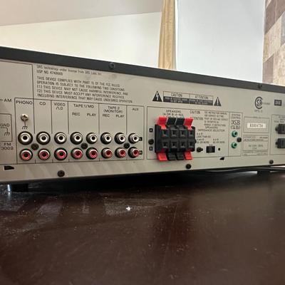Sony CDP-CX153 100-Disc CD Changer & Kenwood Stereo Receiver
