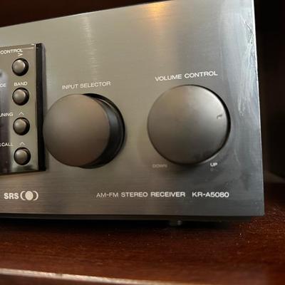 Sony CDP-CX153 100-Disc CD Changer & Kenwood Stereo Receiver