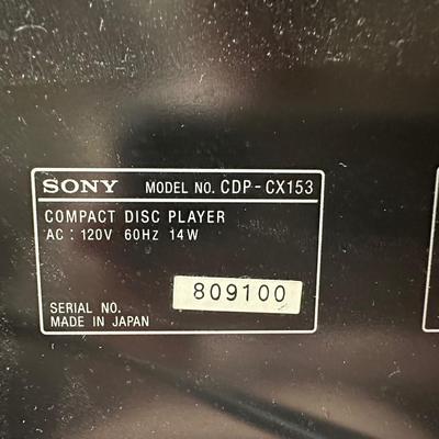 Sony CDP-CX153 100-Disc CD Changer & Kenwood Stereo Receiver