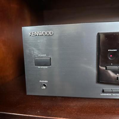 Sony CDP-CX153 100-Disc CD Changer & Kenwood Stereo Receiver