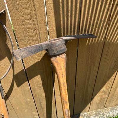 Yard Tools Lot 2