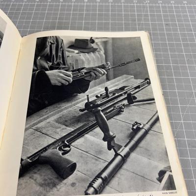 Sale Photo Thumbnail #165: Published only two years after Holland’s liberation from the Nazis, with over a 100 photos and an introduction by Max Nord..."AMSTERDAM tijdens de hongerwinter 1944-45" (AMSTERDAM during the hunger winter 1944-45)...Detailing the harsh winter and Gaeman